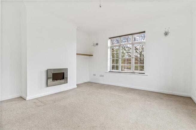 2 Sompting Avenue-005.JPG