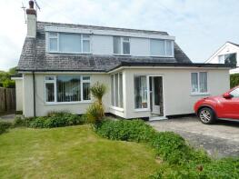 16, Maes Hyfryd, Moelfre LL72 8LR