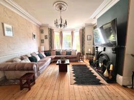 55, Wakefield Road, Lightcliffe, Halifax HX3 8AQ