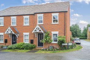 37, Flux Drive, Deddington OX15 0AF