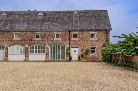 Stunning 3 bedroom Barn Conversion.