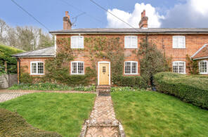 1, Mill Lane, Abbots Worthy SO21 1DS