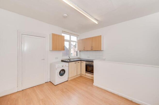 KITCHEN/DINER AND LOUNGE