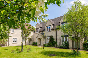 3, Hawthorne Drive, Bradwell Village, Burford OX18 4XF