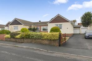 34, Parkers Avenue, Wick BS30 5QU