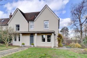 Trevone, London Road, Rake, Liss GU33 7PF