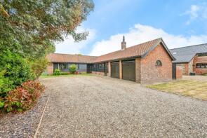Low Barn, Old Coast Road, Great Yarmouth NR29 3QH