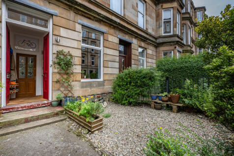 52 Roslea Drive, Dennistoun , Glasgow, G31