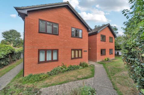 Minley Grove, Minley Road, Fleet, Hampshire, GU51