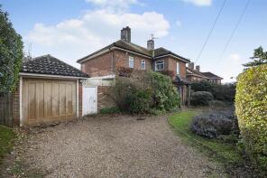 8, Green Walk, Seaford BN25 4LY