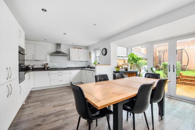 Kitchen/Dining Room