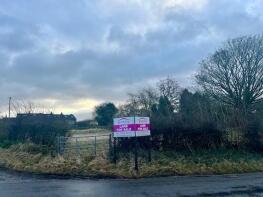 Kiskin, Rookes Lane, Norwood Green, Brighouse HX3 8PU