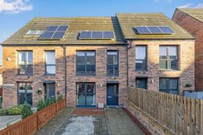 2, Heath Walk, Muirhouse, Edinburgh EH4 4UY