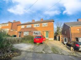 107, Yates Avenue, Newbold, Rugby CV21 1DF