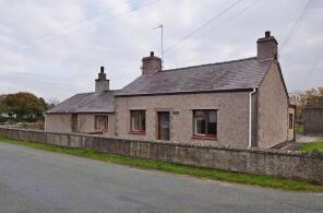 Glan Llyn, Saron Road, Llanfaglan LL54 5RD