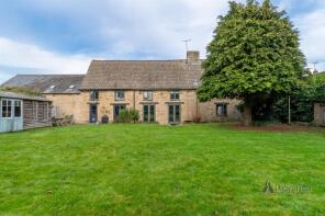 31 Weathertrees, Gretton Road, Corby NN17 3AD