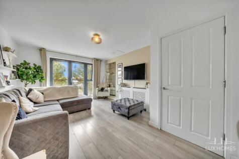 Oak House, Romford