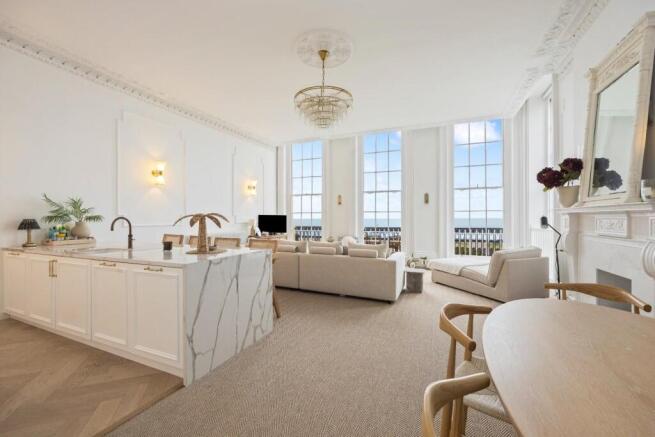 Brunswick Terrace, 42 Flat 6-001.JPG