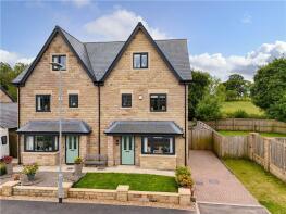43, Beckside, Barnoldswick BB18 5BL