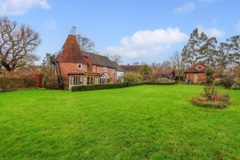 Merriments Lane, Hurst Green, Etchingham, TN19