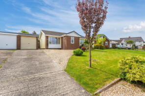 8, Shepherds Meadow, Winkleigh EX19 8NF