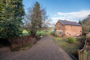The Old Barn, Tarporley Road, Utkinton, Tarporley CW6 9DY