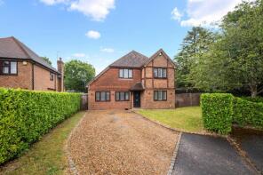 20, Walnut Grove, Banstead SM7 1PJ