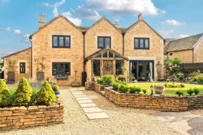 38 Three Gables, Bath Road, Melksham SN12 8JW
