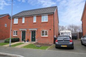 55, Hill Fort Close, Northampton NN4 9RT