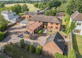 Parkmore Farm Barn, Torton Lane, Torton, Kidderminster DY10 4HX