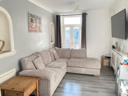 15, Springfield Road, Neath SA10 6UR