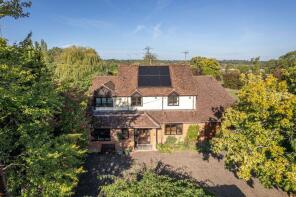 Apple Tree House, Copes Lane, Bramshill, Hook RG27 0RQ