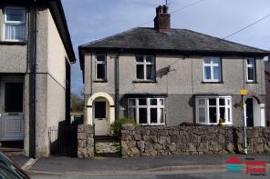 Cemlyn, B4354 From Cartrefle To Ty'n Rhos Estate, Pwllheli LL53 6SH