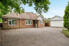 Silvertrees, The Drive, Ifold, Billingshurst RH14 0TD