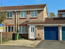 73, Kempton Avenue, Hereford HR4 9TU