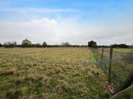 Little Acres, High Street, Austerfield, Doncaster DN10 6QU