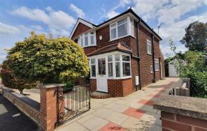 12, Central Drive, Heald Green, Cheadle SK8 3AD