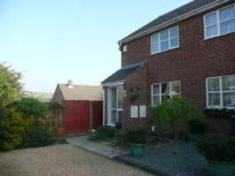 63b, Windmill Close, Clanfield, Waterlooville PO8 0UJ