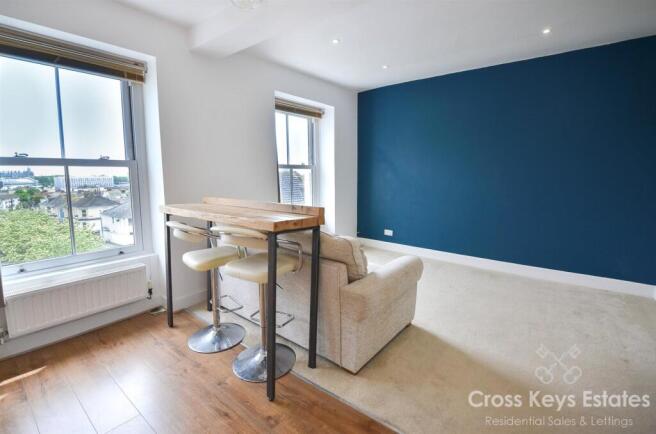 Sitting Room/Kitchen