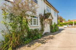 The Old Central Stores, Ullenhall Street, Henley-in-arden B95 5FQ