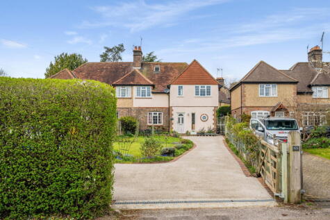 Granville Road, Oxted, RH8 0BY