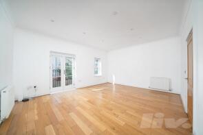 3, Lock Mews, London NW1 9AD