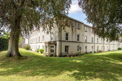 Chesterton House, Cirencester, GL7