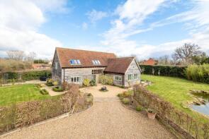 Cedarwood, Sambourne Lane, Alcester B49 5HT