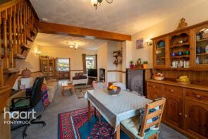 10, Upper Glantorvaen Terrace, Forgeside, Pontypool NP4 9BX