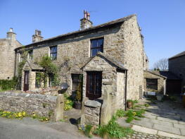 Lee Side, Main Street, Leyburn DL8 3AB