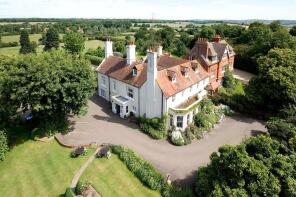 Wartling Place, Wartling Hill, Hailsham BN27 1RY