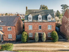 10, Sunnyside Close, Worcester WR5 3NP