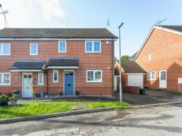 4, Bishops Reach, Wyndham Lane, Salisbury SP4 0BB