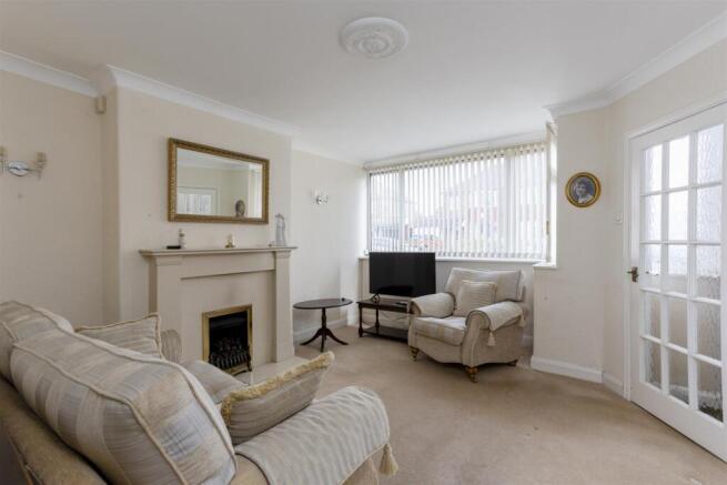 36_Whernside_Avenue_1.jpg